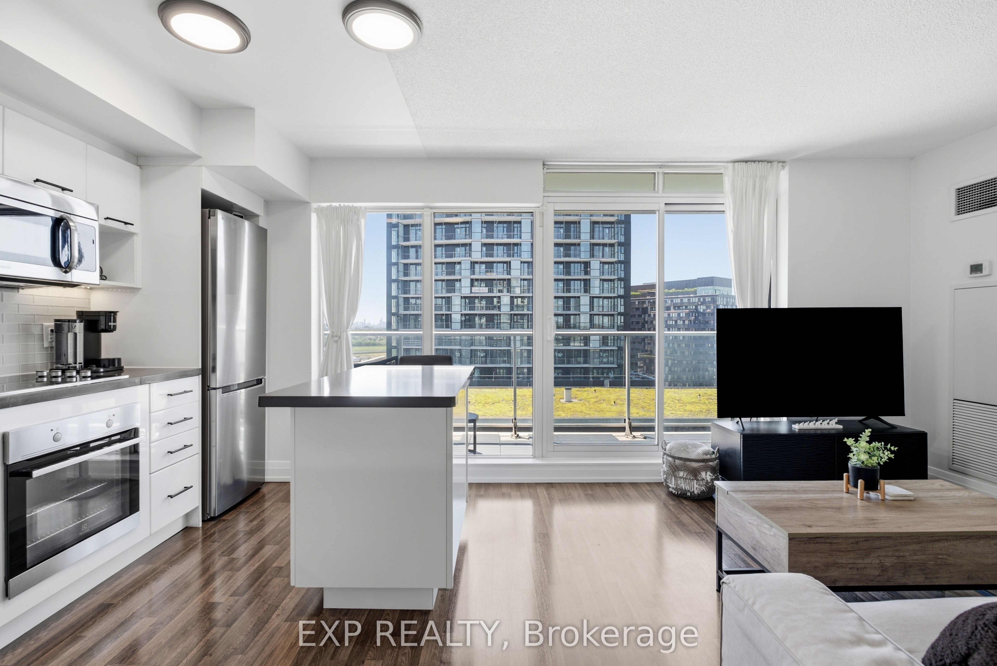 Residential in Toronto C06 5