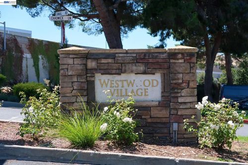 1041 Chadwick Cir, Bay Point, CA, 94565-3292 | Card Image