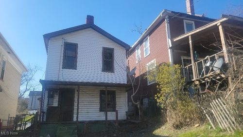 918 Florence St, East Liverpool, OH, 43920-2444 | Card Image