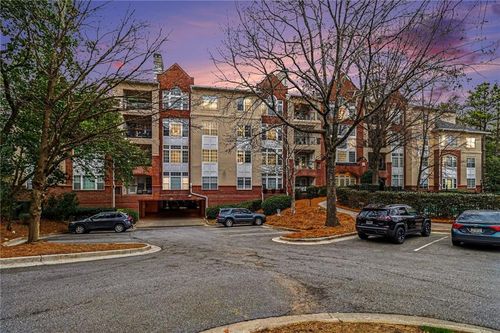 2204-3636 Habersham Rd Nw, Atlanta, GA, 30305-1194 | Card Image
