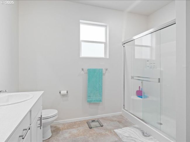 2622 26 Th Loop, House other with 3 bedrooms, 2 bathrooms and 2 parking in Springfield OR | Image 36