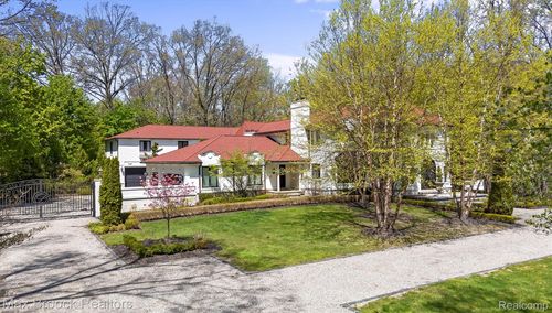 5190 Clarendon Crest St, Bloomfield Hills, MI, 48302-2609 | Card Image