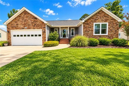 1207 Kansas St, Suffolk, VA, 23434-2515 | Card Image