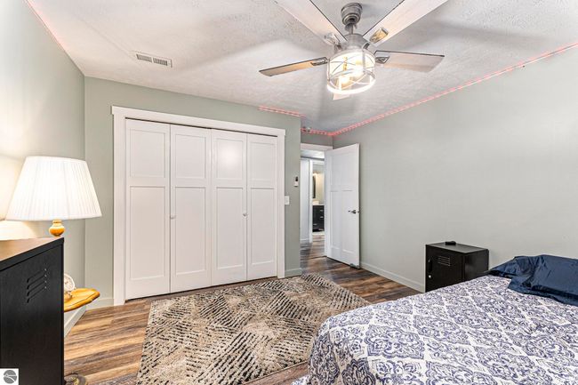 9531 Sunrise Ct, House other with 4 bedrooms, 3 bathrooms and null parking in Mesick MI | Image 23