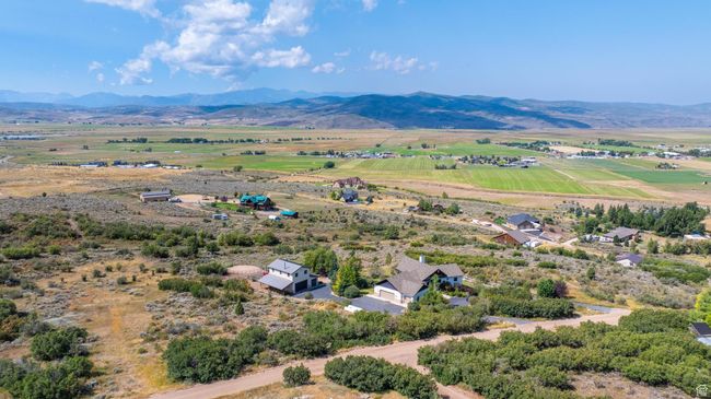 1661 Splendor Rd, House other with 4 bedrooms, 3 bathrooms and 8 parking in Kamas UT | Image 11