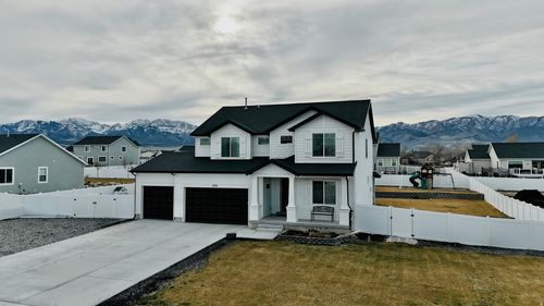 432 S High Pasture Way, Grantsville, UT, 84029-5512 | Card Image