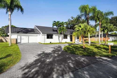 17640 Sw 85th Ave, Palmetto Bay, FL, 33157 | Card Image