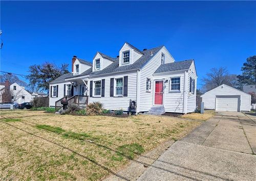 3776 Wayne Cir, Norfolk, VA, 23513-5335 | Card Image