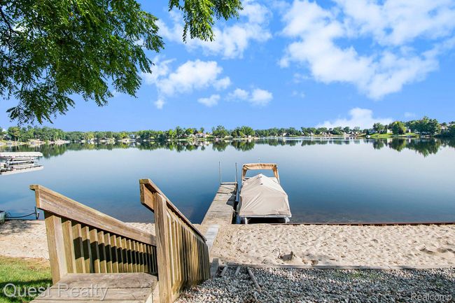 14050 Shannon Dr, House other with 6 bedrooms, 4 bathrooms and null parking in Cement City MI | Image 5