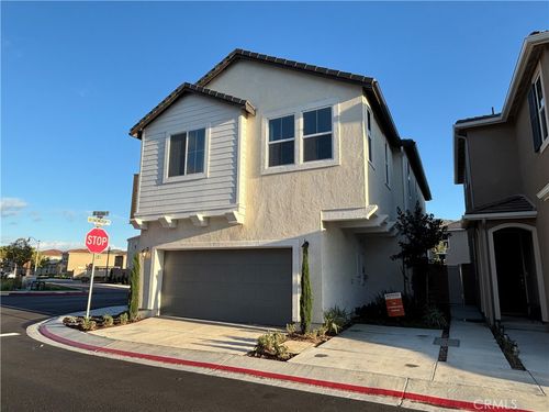 420 Snowdrop Ln, Santa Paula, CA, 93060-8059 | Card Image