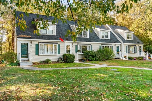 b-14 Folly Brook Ter, Kingston, NH, 03848-3565 | Card Image