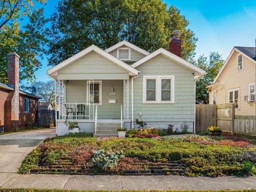 678 S Warren Ave, Columbus, OH, 43204-2957 | Card Image