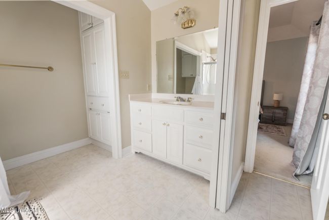 2594BrynMawrAve-22 | Image 40