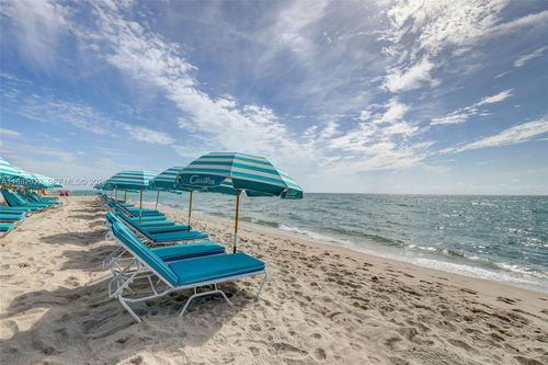 209-6799 Collins Ave, Miami Beach, FL, 33141-5762 | Card Image