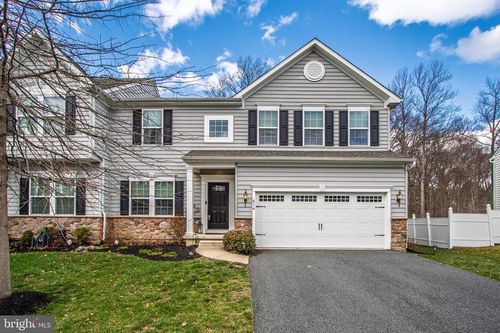 614 N General Knyphausen Ct, NEWARK, DE, 19702-3832 | Card Image