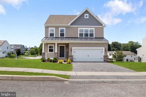 55 Madison Dr, YORK HAVEN, PA, 17370-8951 | Card Image