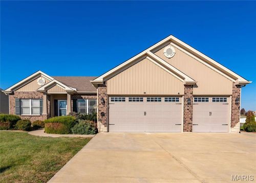 105 Rockport Dr, Troy, MO, 63379-3567 | Card Image