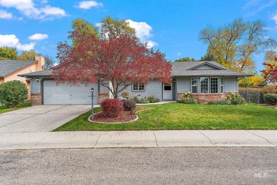 11800 W Bowmont St, House other with 3 bedrooms, 2 bathrooms and 2 parking in Boise ID | Image 2