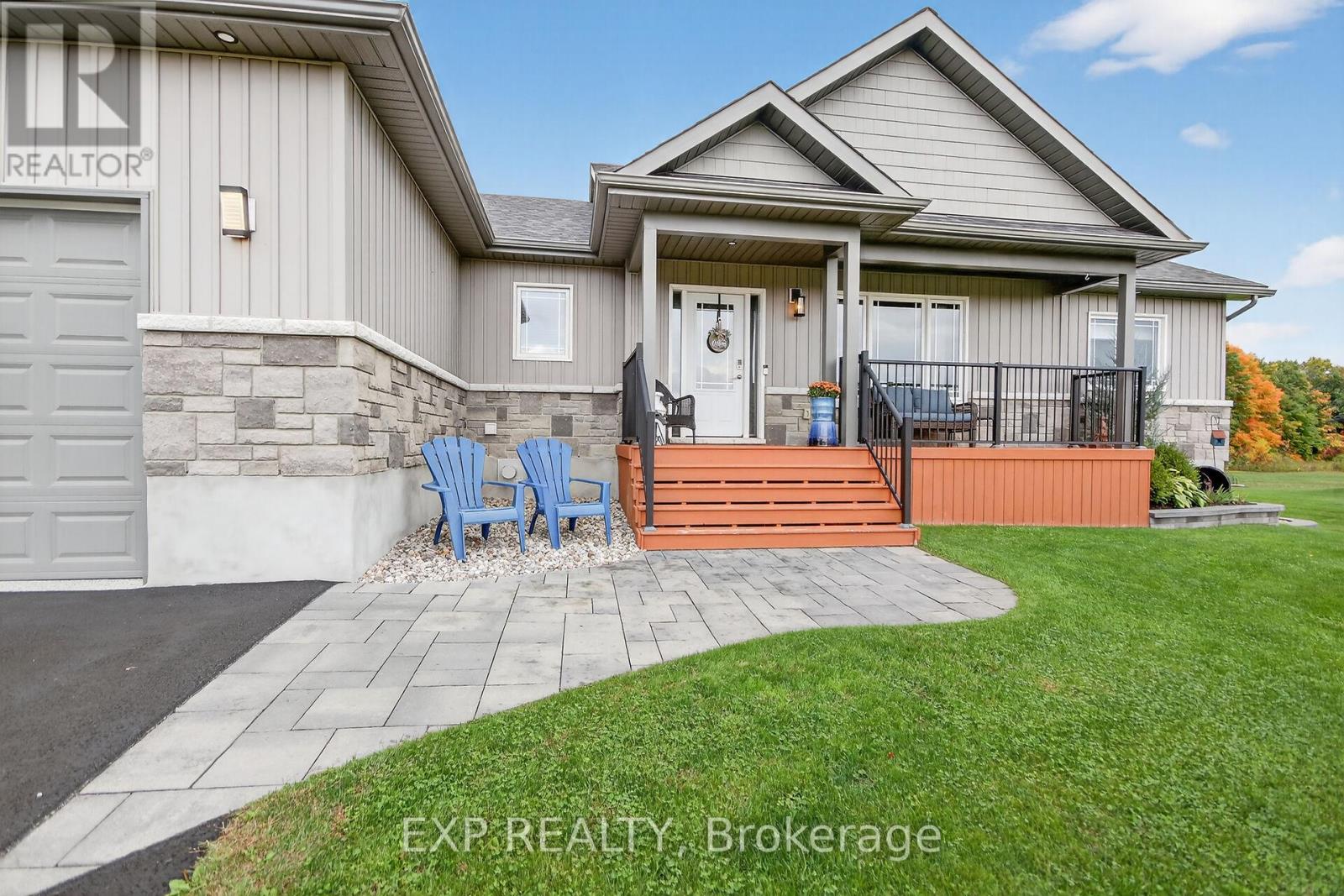 Residential in North Grenville 4