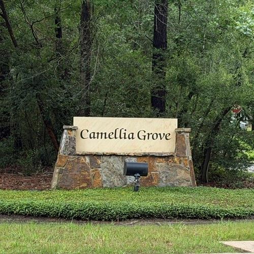 122 N N Camelia Grove Circle, The Woodlands, TX, 77382 | Card Image