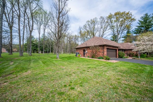 730 S Gardner St, Home with 3 bedrooms, 2 bathrooms and null parking in Scottsburg IN | Image 41