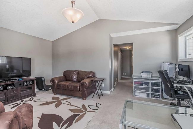 84 Tuscany Summit Terrace Nw, Home with 3 bedrooms, 2 bathrooms and 4 parking in Calgary AB | Image 39