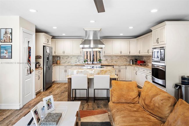 3411 Ne 27 Th Ave, House other with 4 bedrooms, 3 bathrooms and null parking in Lighthouse Point FL | Image 17