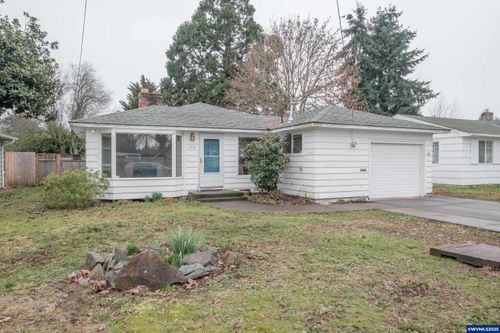372 Jennings St, Lebanon, OR, 97355-3939 | Card Image