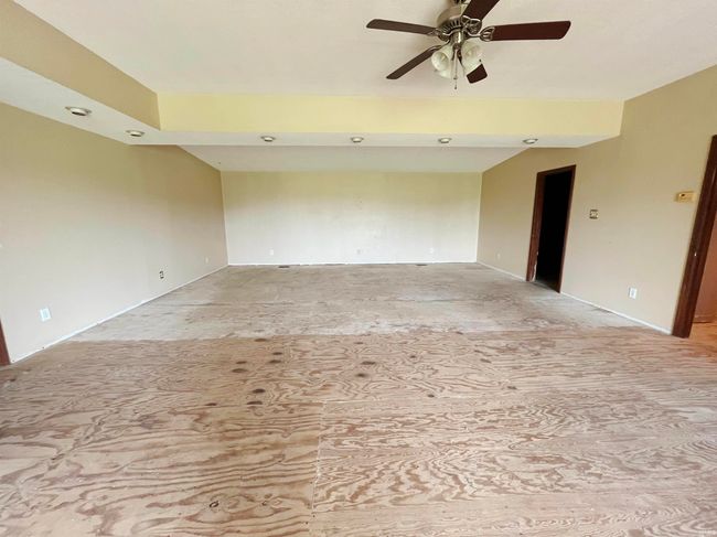 4524 E 800 N, House other with 1 bedrooms, 1 bathrooms and null parking in Ossian IN | Image 19