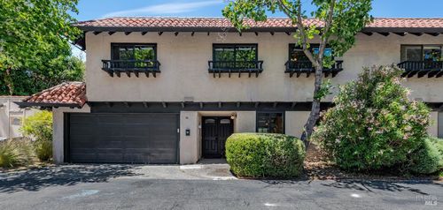 74 Grande Paseo, San Rafael, CA, 94903-1550 | Card Image