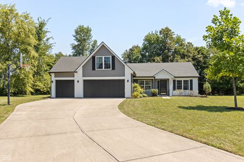 15837 River Birch Rd, Westfield, IN, 46074-9791 | Card Image