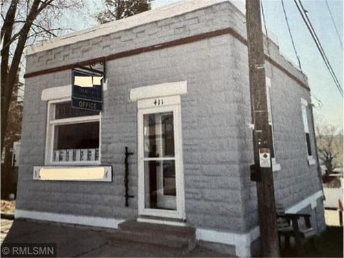 411 2nd St, Pepin, WI, 54759-9702 | Card Image