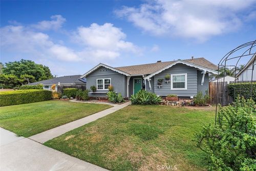 11552 9th St, Garden Grove, CA, 92840-2450 | Card Image