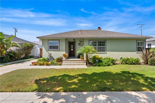 3253 Marwick Ave, Long Beach, CA, 90808-3641 | Card Image