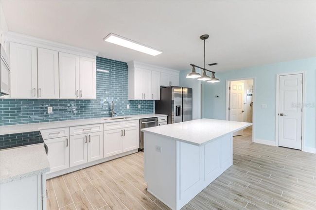 Gorgeous Coastal Kitchen | Image 17