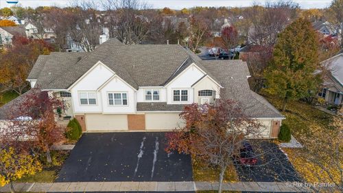 unit-3-445 Cromwell Cir, Bartlett, IL, 60103-7451 | Card Image