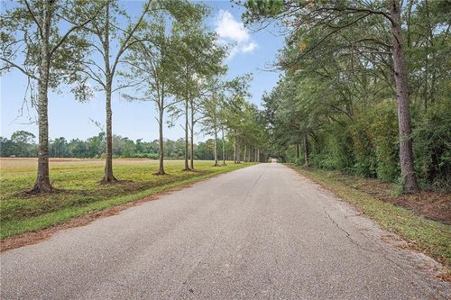 12294 Quaglino Rd, Folsom, LA, 70437-7034 | Card Image