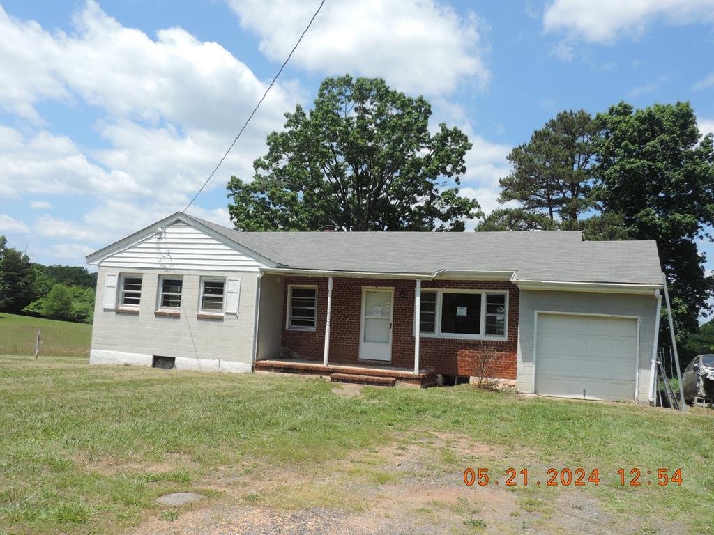 Shelton Store Rd, Buckingham, VA 23921