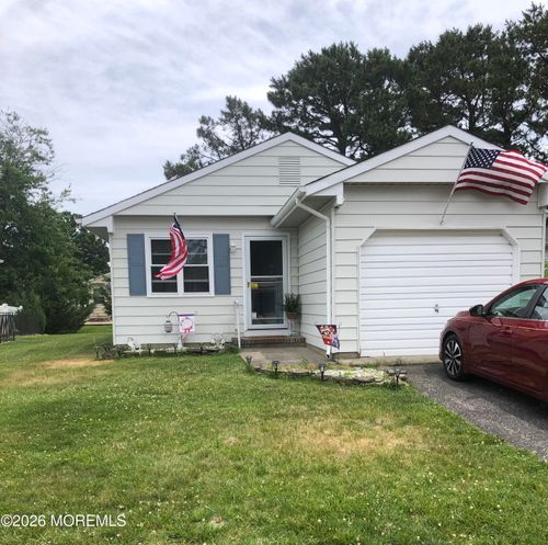 10 Saint Tropez Ct, Toms River, NJ, 08757-6159 | Card Image