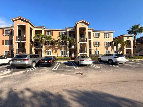 104-3-22301 Sw 88th Pl, Cutler Bay, FL, 33190-2007 | Card Image