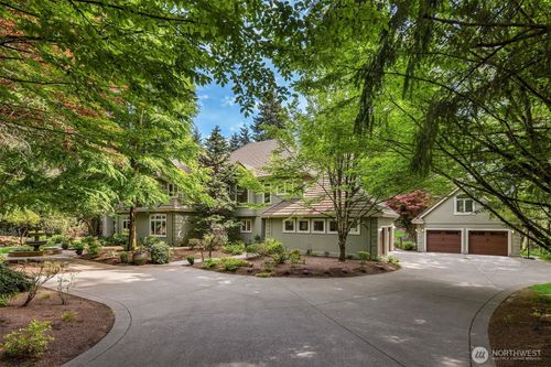 26345 Ne 34th St, Redmond, WA, 98053-3015 | Card Image