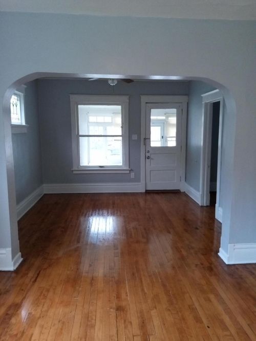 1732 S 76th St, WEST ALLIS, WI, 53214-5707 | Card Image