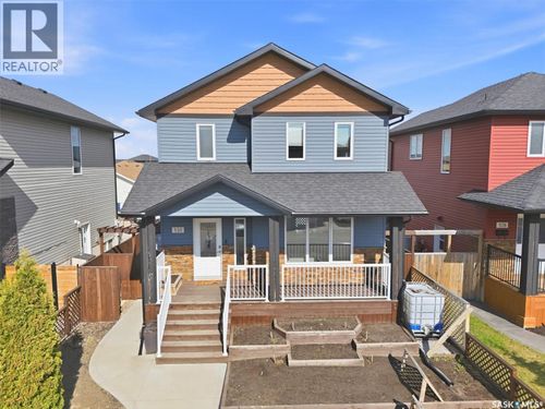 530 Maple Cres, Warman, SK, S0K4S2 | Card Image