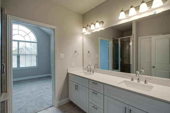 2213 Apex Dr, Townhouse with 3 bedrooms, 3 bathrooms and null parking in Flower Mound TX | Image 27