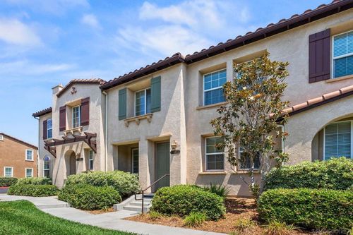 13033 Lamia Pt, San Diego, CA, 92130-6928 | Card Image