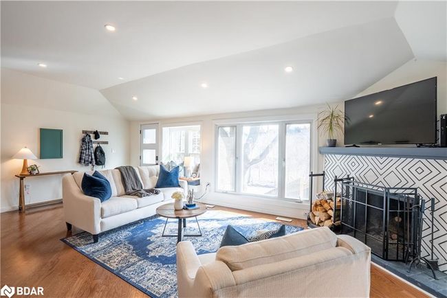 12889 Third Line, House other with 4 bedrooms, 3 bathrooms and 11 parking in Acton ON | Image 8