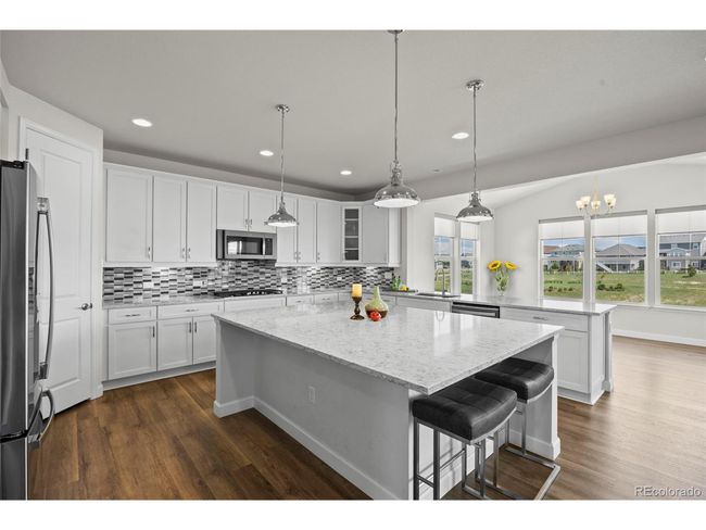 7166 S Vandriver Way, House other with 6 bedrooms, 5 bathrooms and null parking in Aurora CO | Image 12