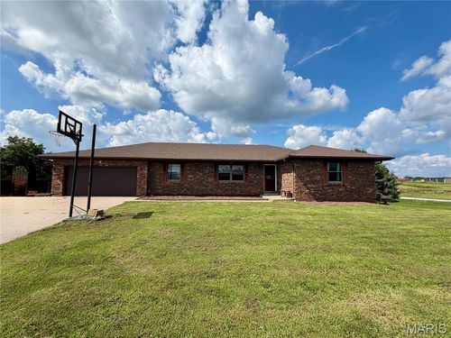 8794 Jimmy Odonnell Rd, Hannibal, MO, 63401-6732 | Card Image