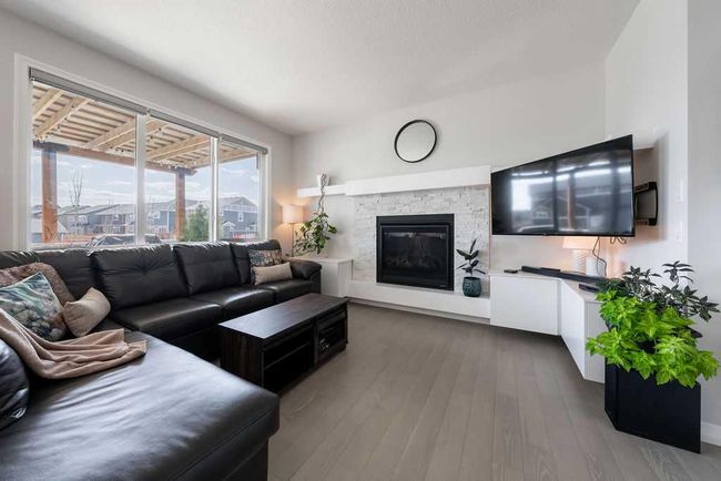 7 Sundown Cres, House other with 4 bedrooms, 4 bathrooms and 4 parking in Cochrane AB | Image 17