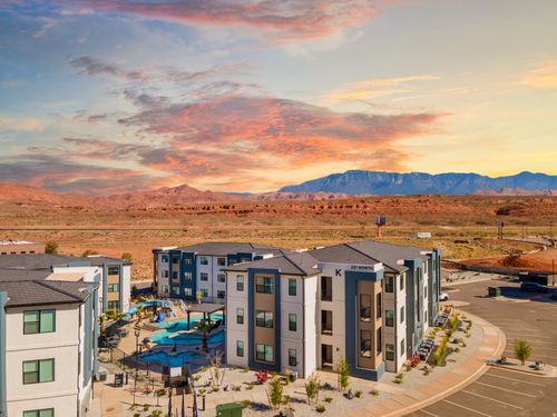 301-221 N Cliff Side Dr, Hurricane, UT, 84737-6238 | Card Image